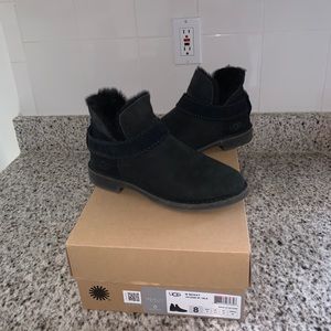 UGG MCKAY Boot